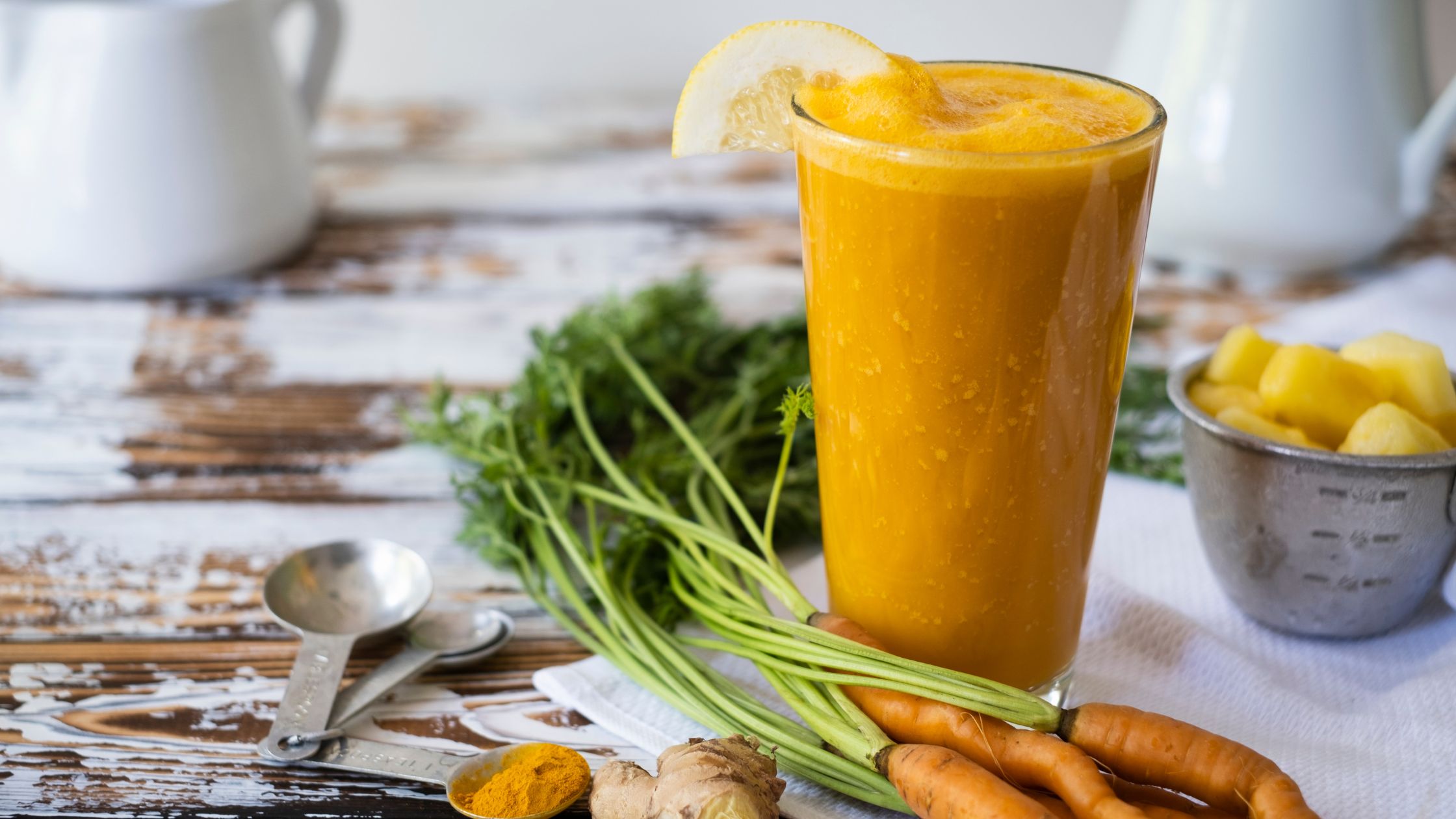 Counter the Toxin Intake – Orange-Carrot Ginger Detox Drink